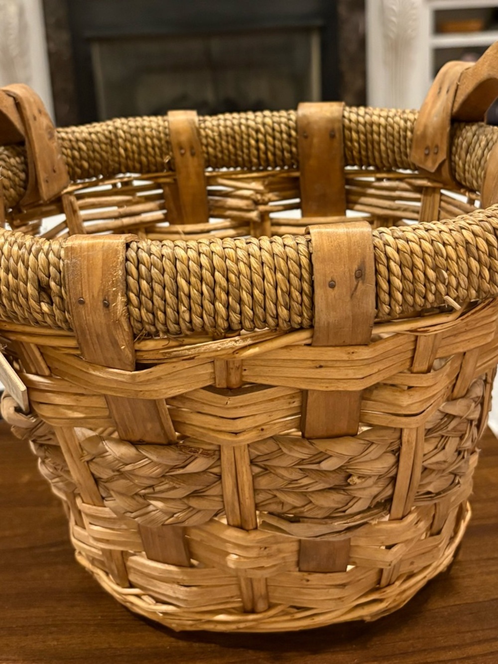 Vintage Home Interior basket. Has jute rope around the top with wooden handles